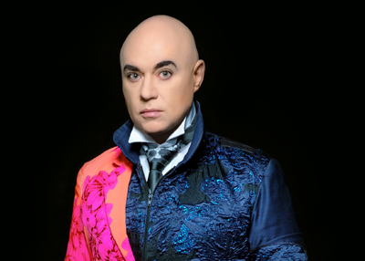 Nataniel: Six in a Boat